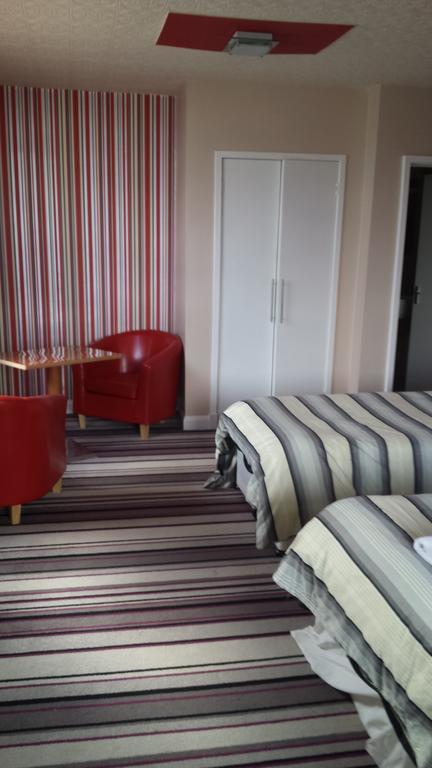 Antonine Hotel فالكيرك المظهر الخارجي الصورة